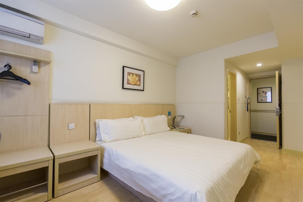 Jinjiang Inn Select Tianshui Railway Station Jindu Plaza מראה חיצוני תמונה